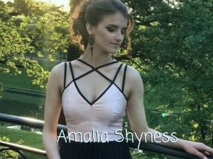 Amalia_Shyness