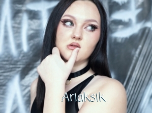 Ariaksik