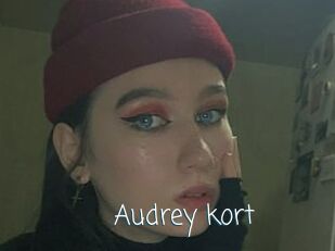 Audrey_kort