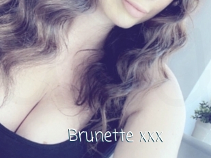 Brunette_xxx