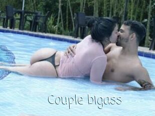 Couple_bigass