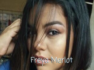 Freya_Merlot