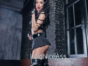 LolaNiceAss