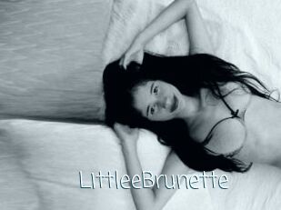 LittleeBrunette