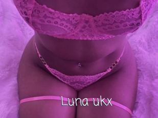 Luna_ukx