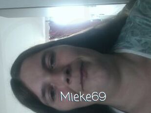 Mieke69