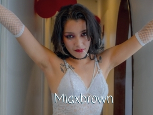 Miaxbrown