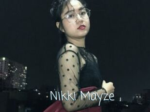 Nikki_Mayze