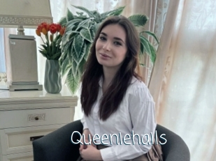 Queeniehails