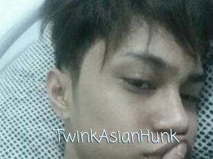 TwinkAsianHunk