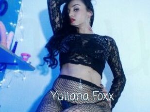 Yuliana_Foxx