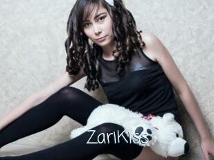 ZariKiss